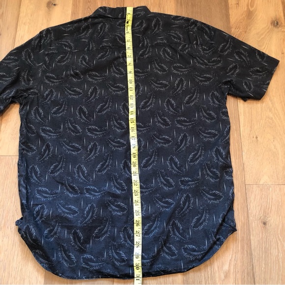 Men’s XL Theory Black/Light Gray Print Short Sleeve Button Down Shirt EUC - Picture 5 of 8